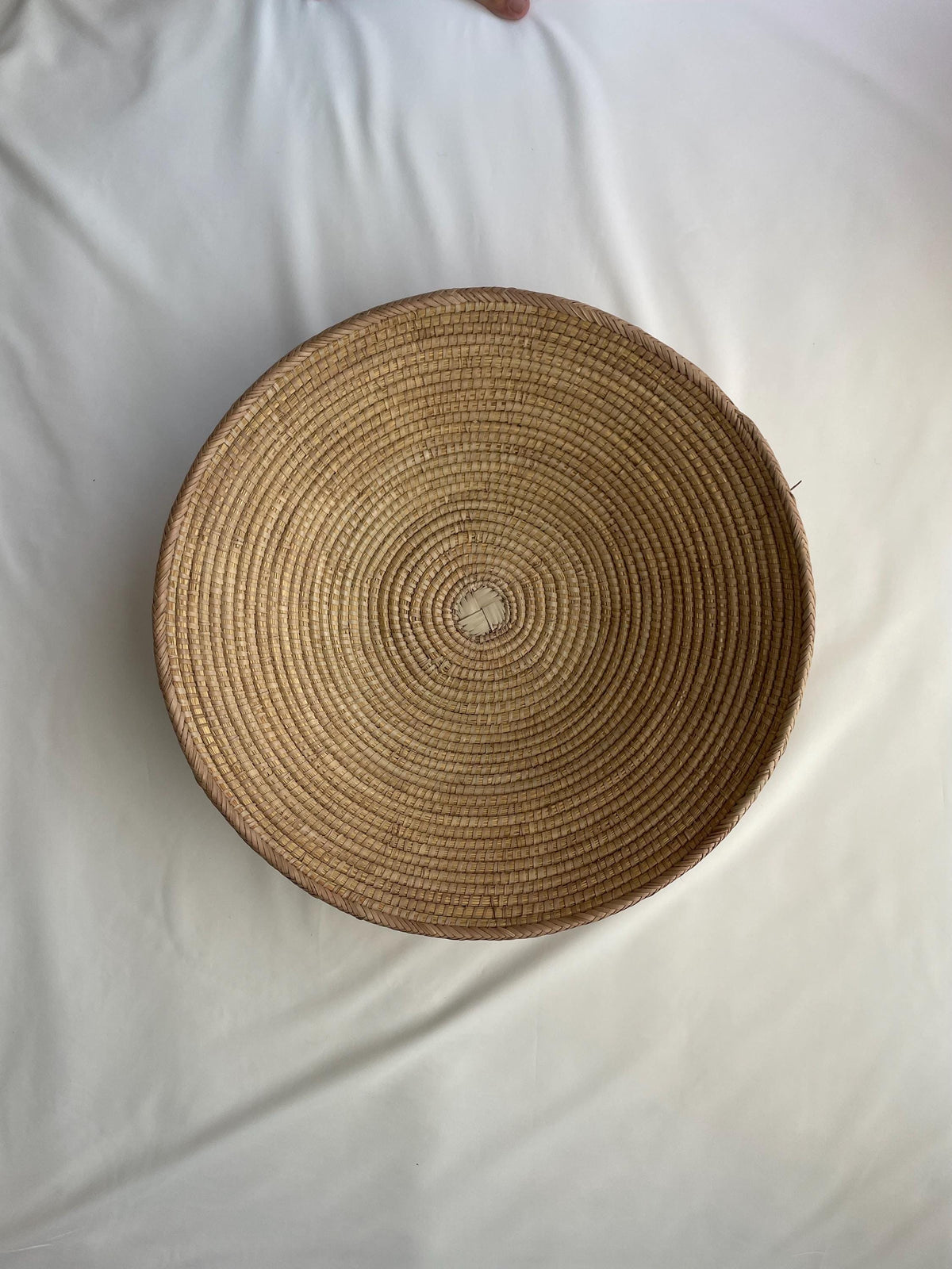 Oversized Vintage Wicker Wall Basket: Hand Woven Basket, Boho Home Decor, Natural Storage Bin (54 cm)