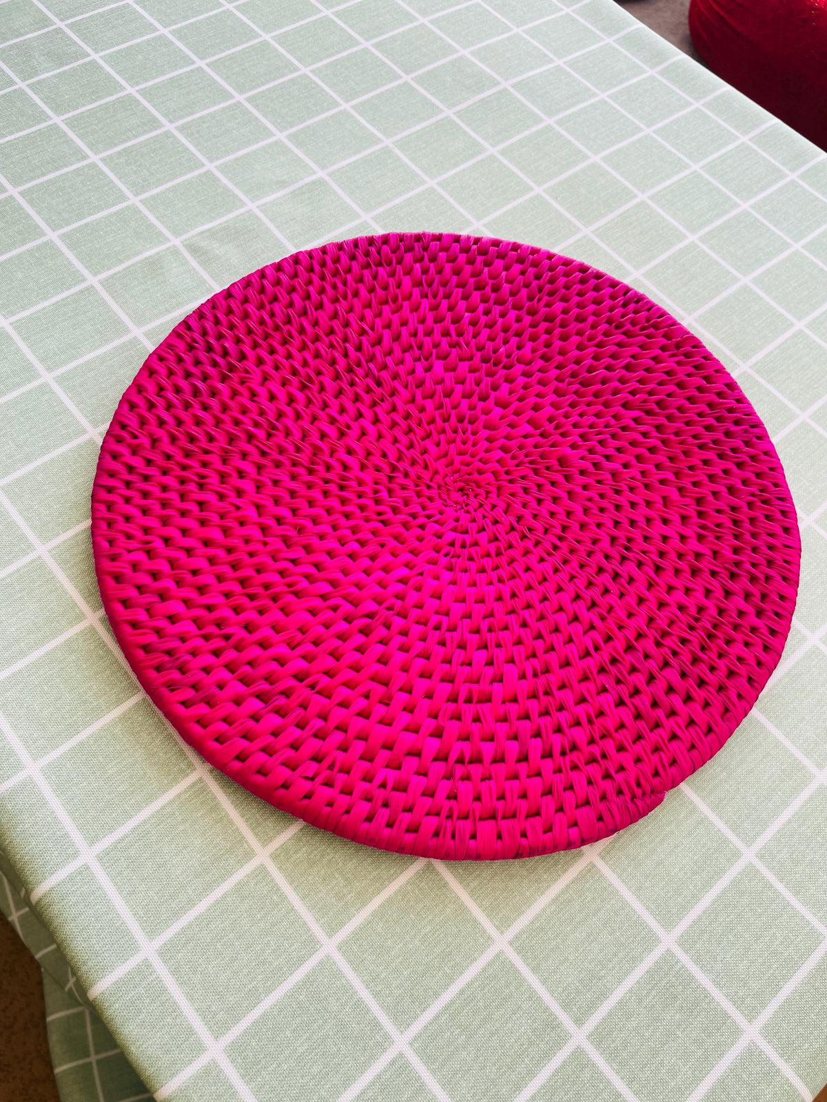 Hot Pink Round Placemats Set Of 6, Woven Placemats, Boho Fuchsia Placemat, Made With Palm Fiber & Seagrass, Bohemian Dining Table Decor