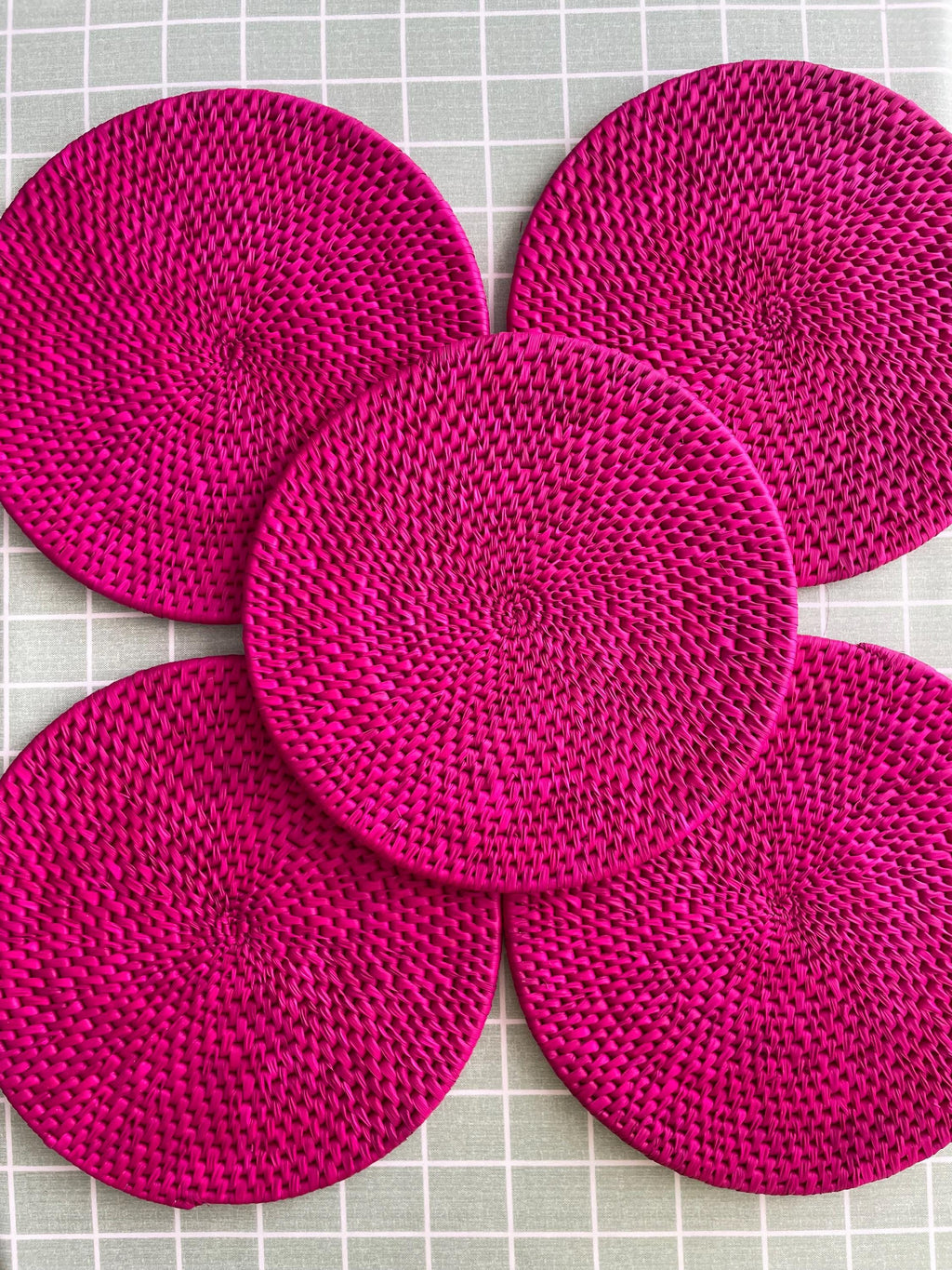 Hot Pink Round Placemats Set Of 6, Woven Placemats, Boho Fuchsia Placemat, Made With Palm Fiber & Seagrass, Bohemian Dining Table Decor