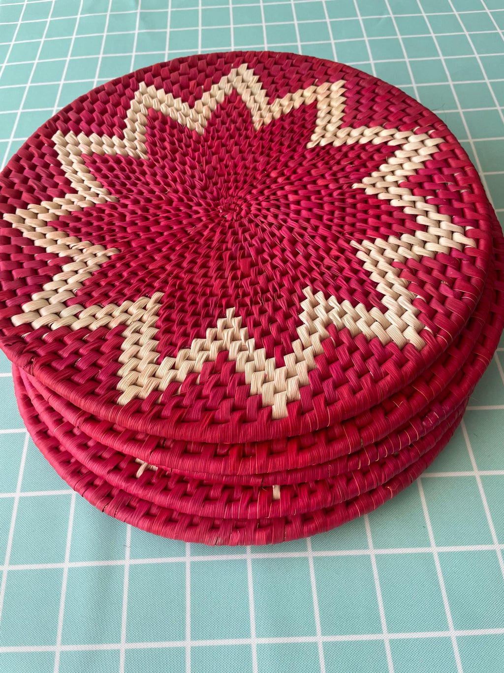 Christmas Red Placemats: Woven Holiday Table Decor (12 inches)