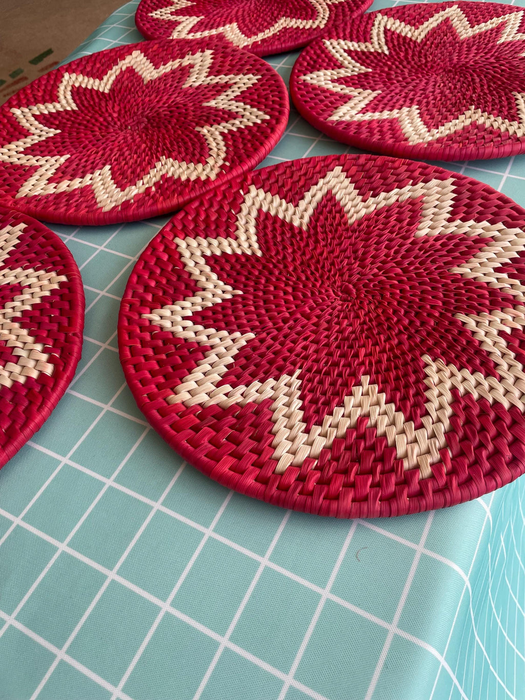Christmas Red Placemats: Woven Holiday Table Decor (12 inches)