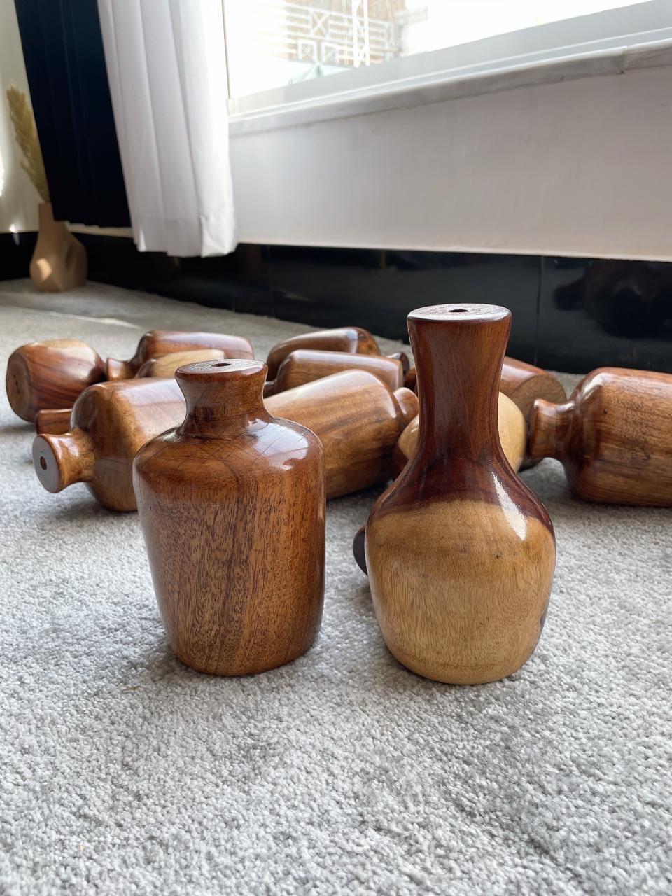 Handcrafted Wooden Bud Vase: Minimalist Natural Decor for Home, Office, Table, or Shelf