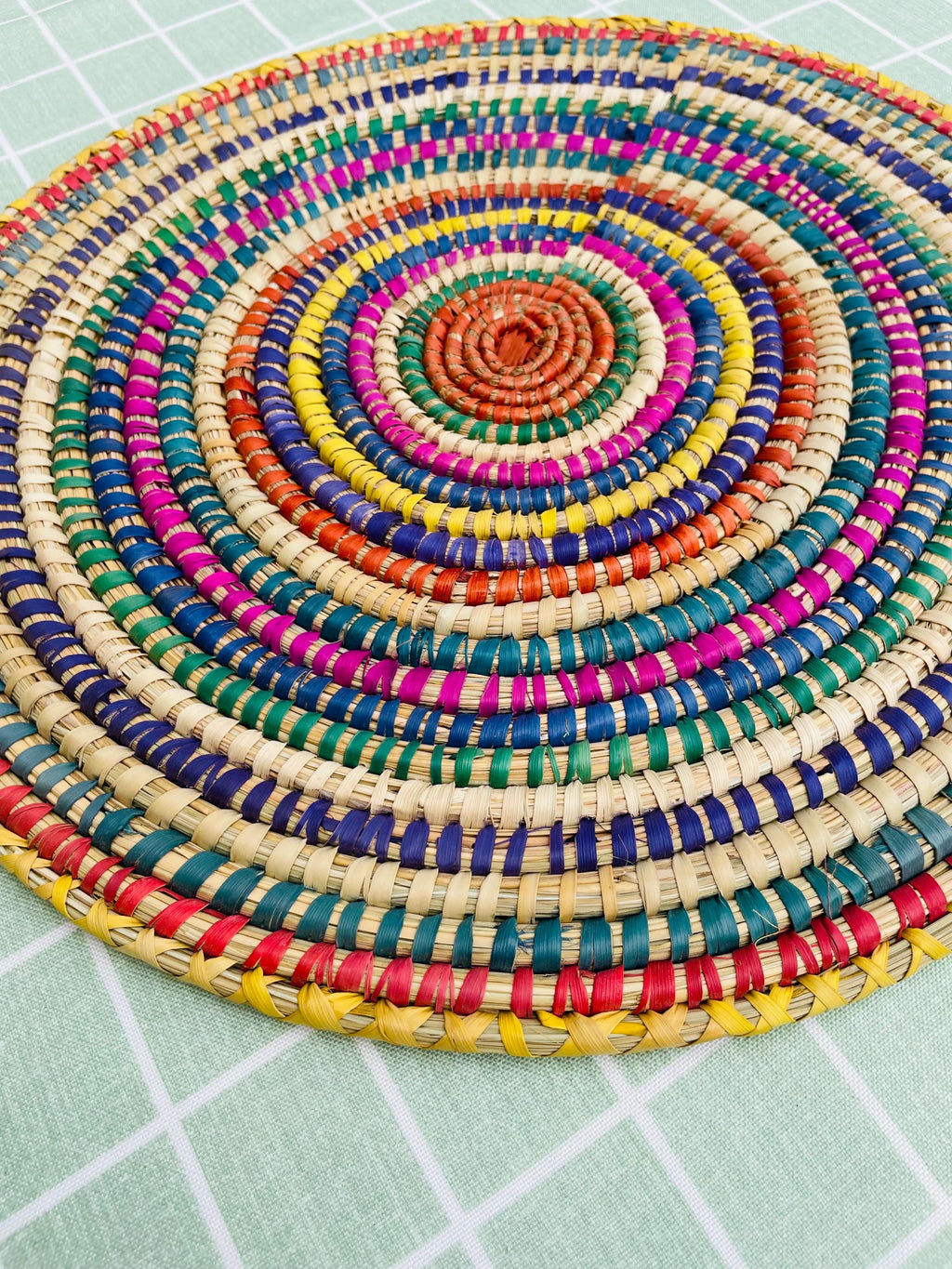Colorful Woven Placemat: Round Boho Table Mat, Palm Fiber