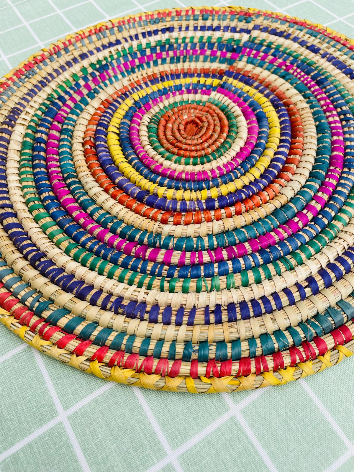 Colorful Woven Placemat: Round Boho Table Mat, Palm Fiber