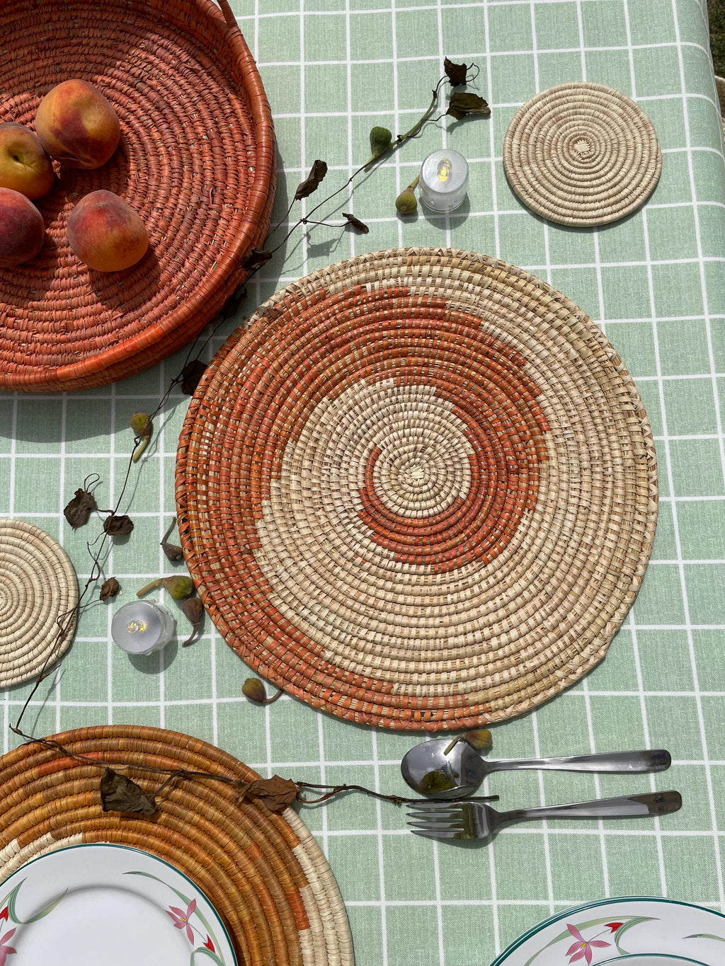 Spiral Round Hand Woven Placemats - Orange & Beige Sea Grass Placemats Set 14in - Boho Straw Palm Placemats  - Fall Dining Table Decor