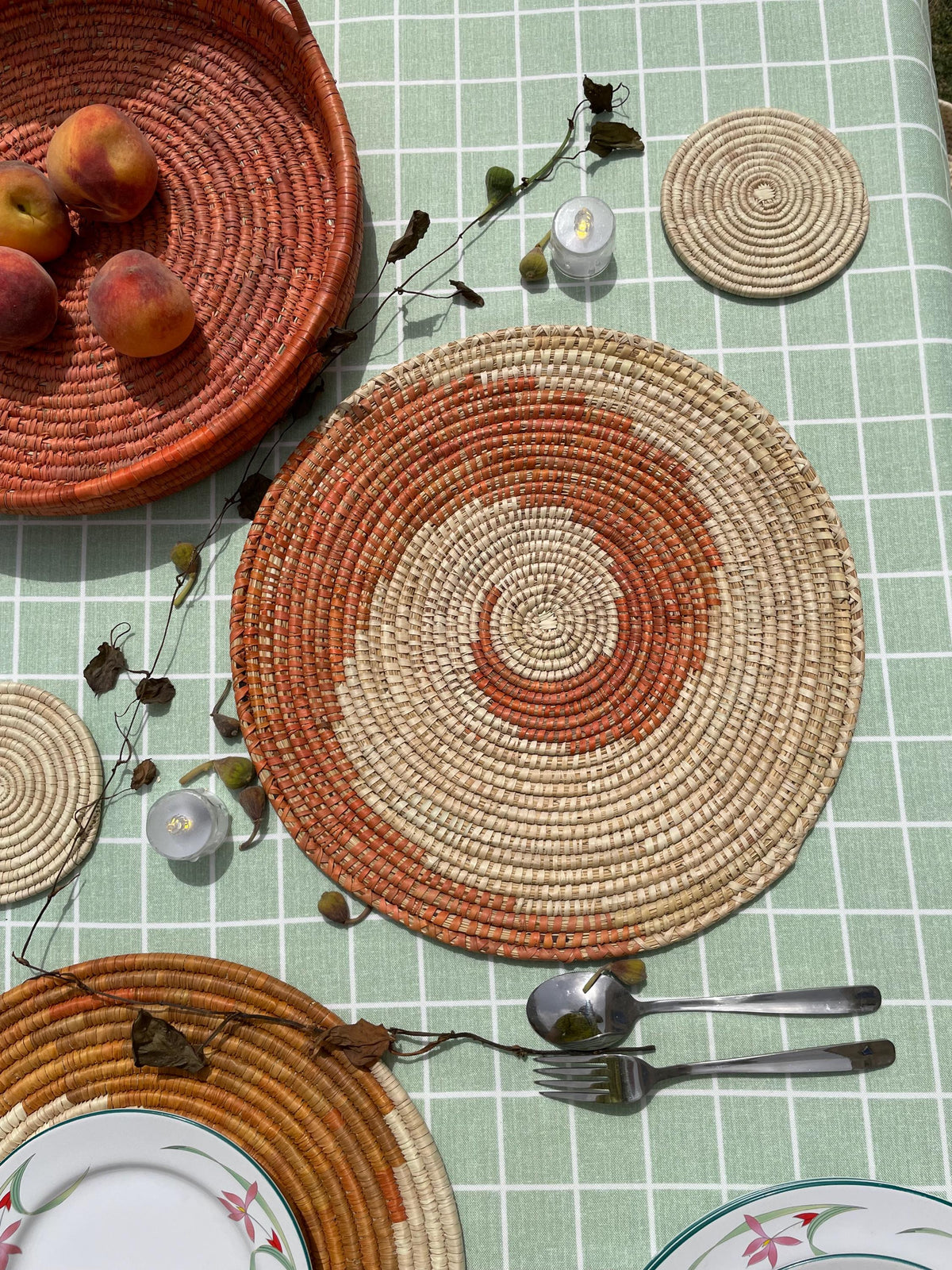 Spiral Round Hand Woven Placemats - Orange & Beige Sea Grass Placemats Set 14in - Boho Straw Palm Placemats  - Fall Dining Table Decor