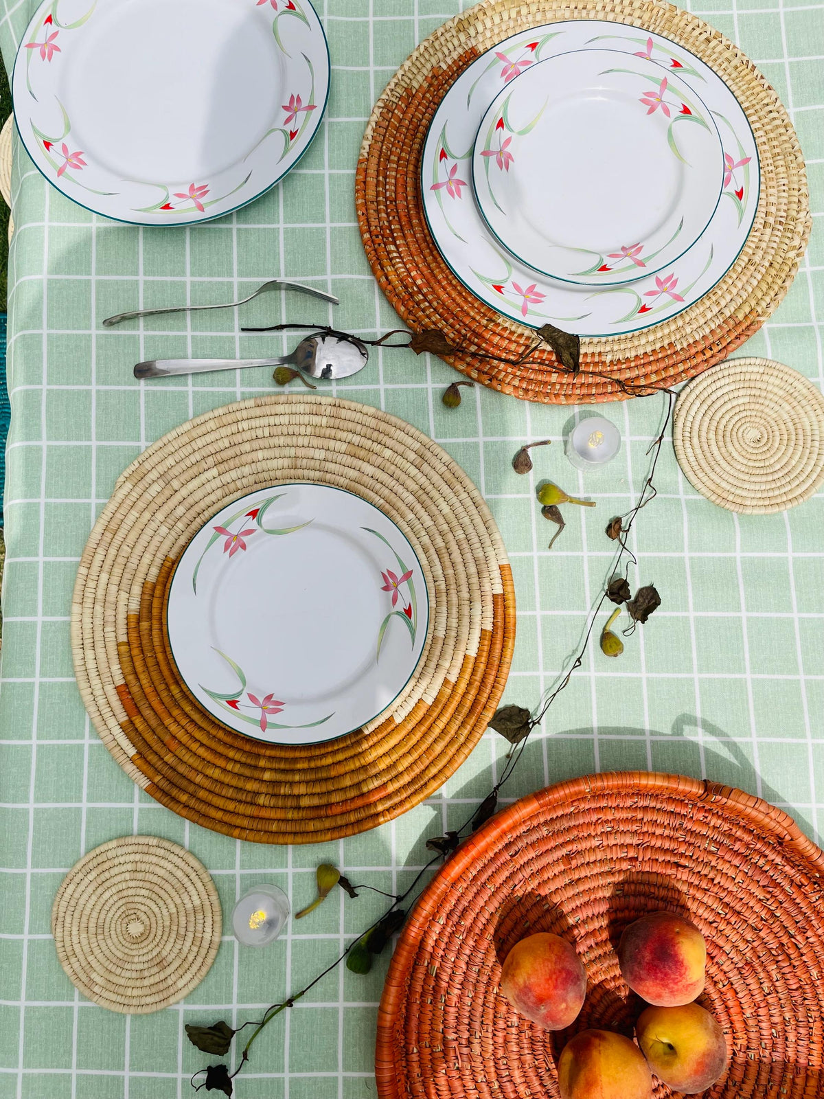 Boho Spiral Placemats with Coasters, Orange Round Placemats, Eco Friendly Woven Straw Placemats, 14 inch Table Mat, Fall Table Decor