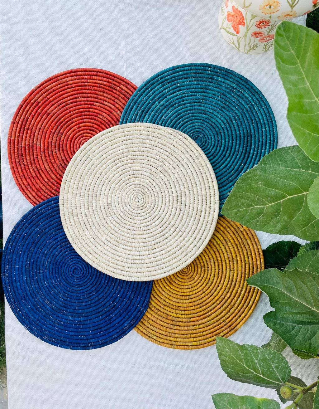 Hand Woven Round Placemat set of 6, Eco Friendly Rustic Wicker Handmade Table Mat, Made With Seagrass & Palm Leaves, Boho Table Decor, 14 in