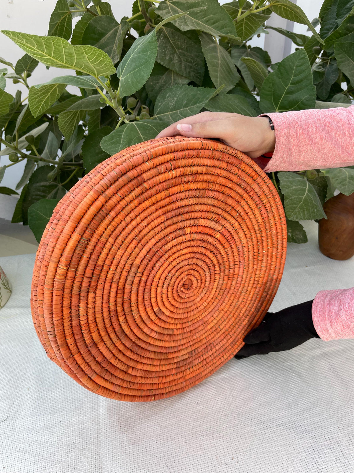 14-inch Palm Woven Round Tray for Coffee Table, Fruit, Coastal Decor, Rustic Farmhouse Serving