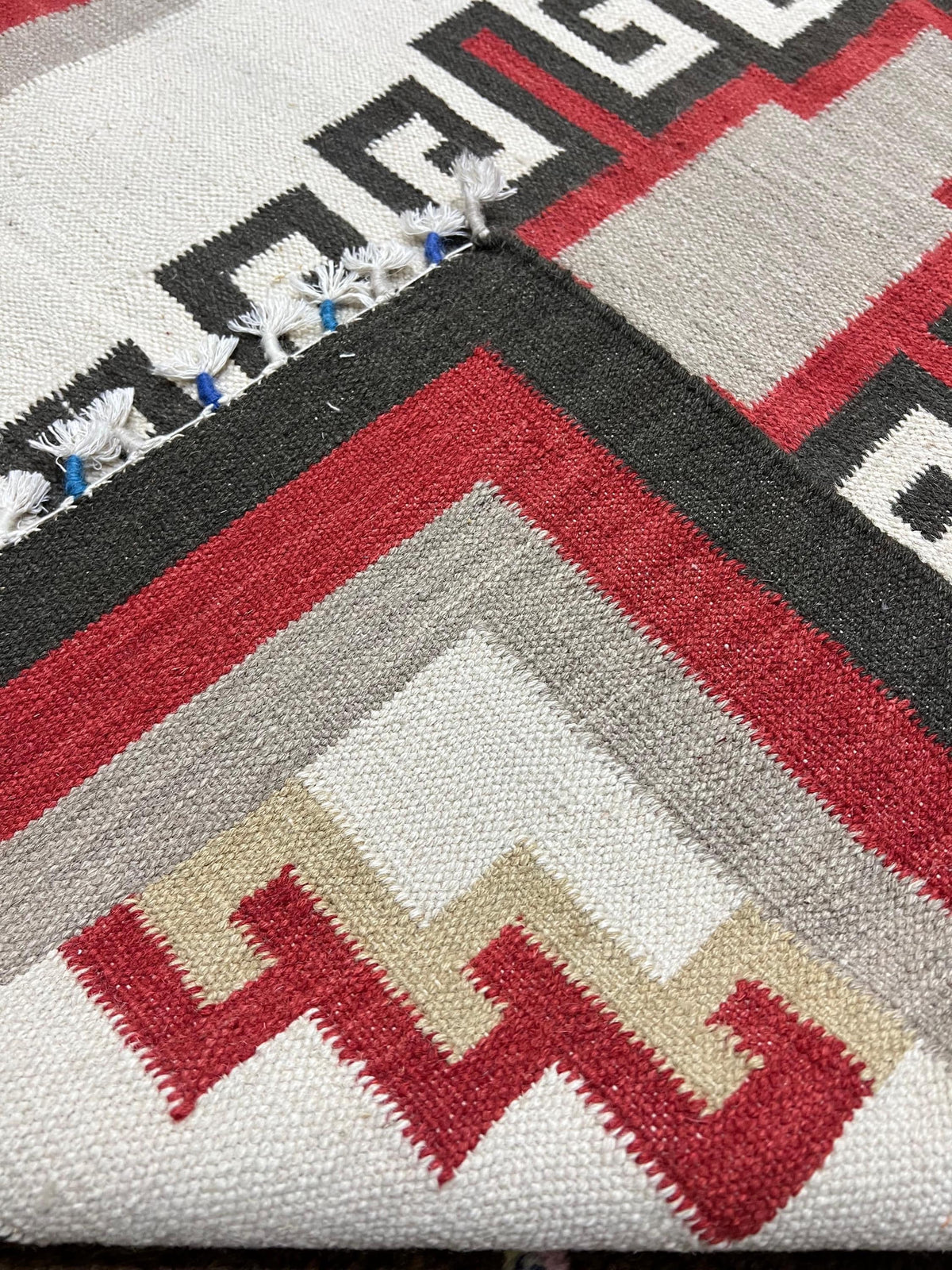 Desrt Totem Navajo Rug By Suzzi homes, Red & Black Navajo Kilim rug, Native American Rug, Traditional Wool Rug, 6x4, Boho Home Decor