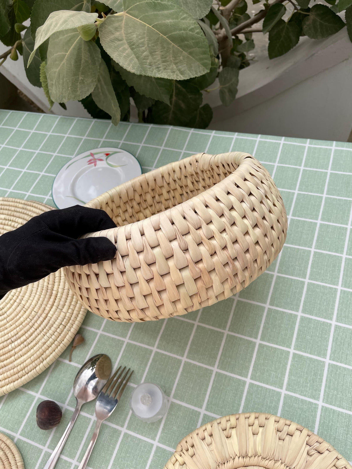Handwoven Lid Basket By Suzzi Homes, Eco-Friendly Woven Basket with Lid, Rustic Storage Basket, Boho Decor, Fruit Storage, Organizer Basket