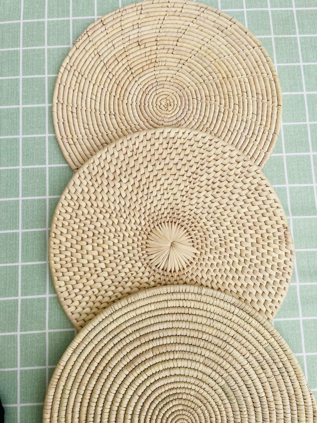 Woven Palm Leaf Placemats with Holder: Set of 6, 14" Eco-Friendly Dining