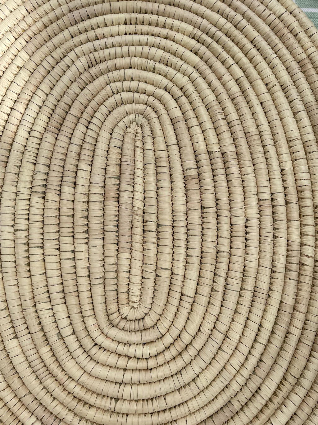 Woven oval placemats for table, wicker placemats, farmhouse seagrass placemats set of 6, boho rustic plate mats, outdoor and coastal decor