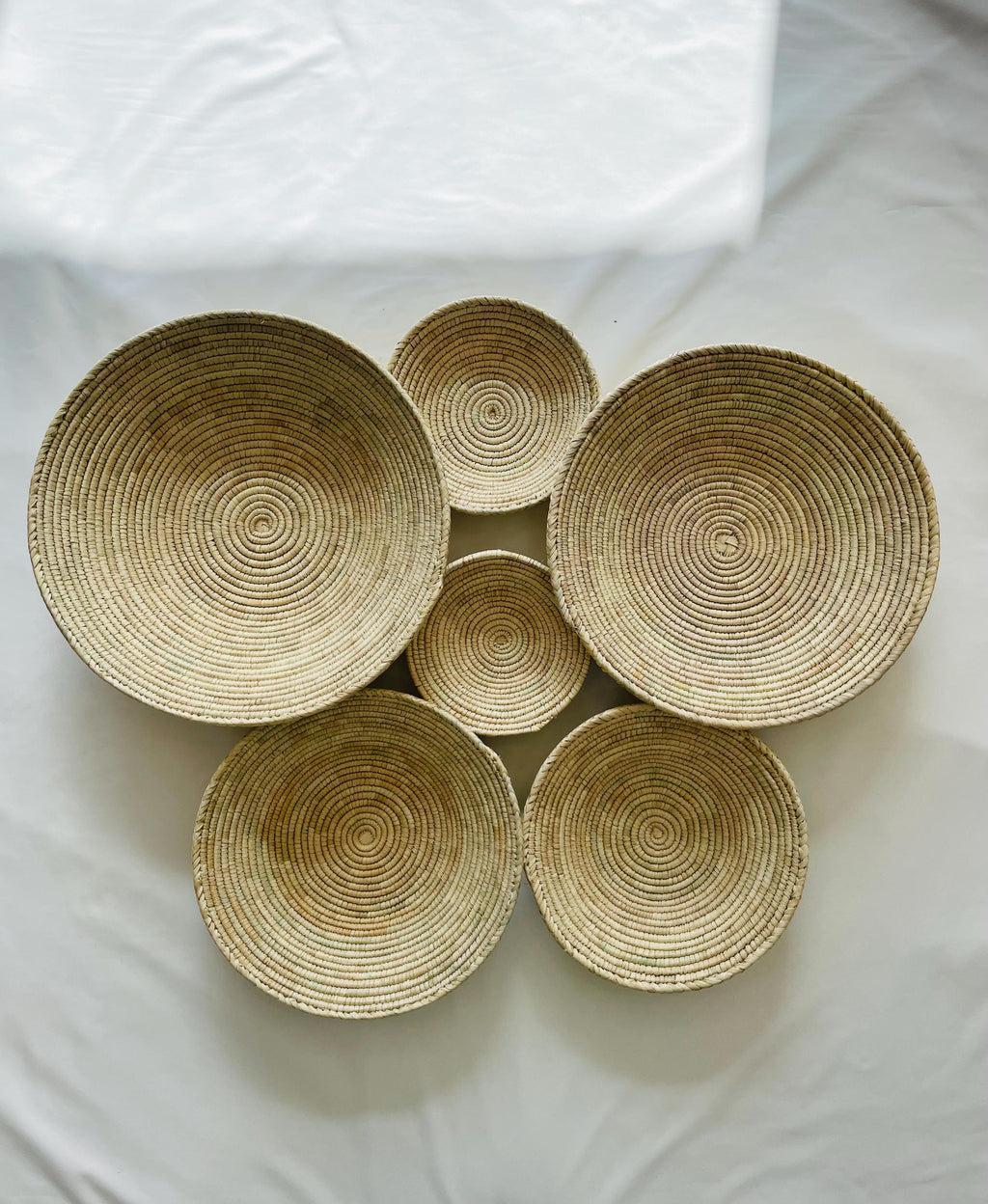 Boho SeaGrass Wall Basket Set 12, Woven Natural Fiber Wall Art, Rustic Farmhouse & Minimalist Home Decor, Handmade Wall Hanging, Japandi Art