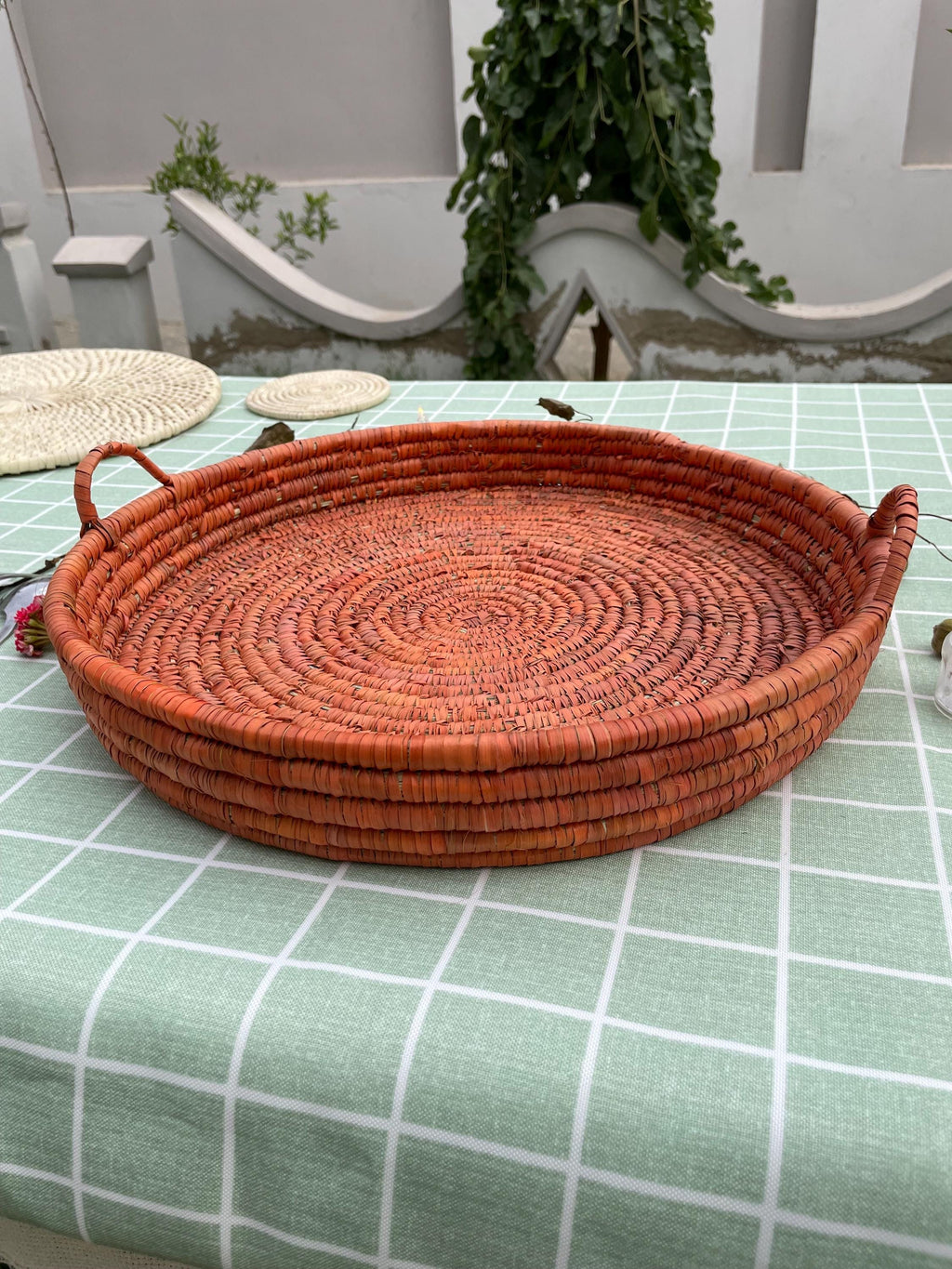 14-inch Palm Woven Round Tray for Coffee Table, Fruit, Coastal Decor, Rustic Farmhouse Serving