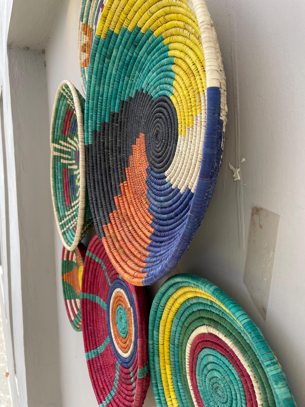 Woven Wall Basket Decor (Set of 6), Bohemian Wall Hanging, Boho African Art, Dyed Palm & Sea Grass