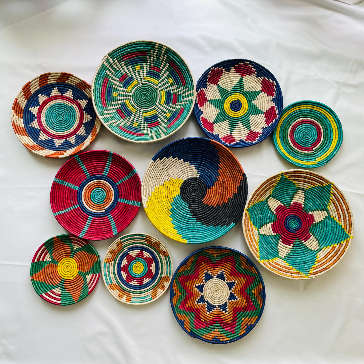 Woven Wall Basket Decor (Set of 6), Bohemian Wall Hanging, Boho African Art, Dyed Palm & Sea Grass