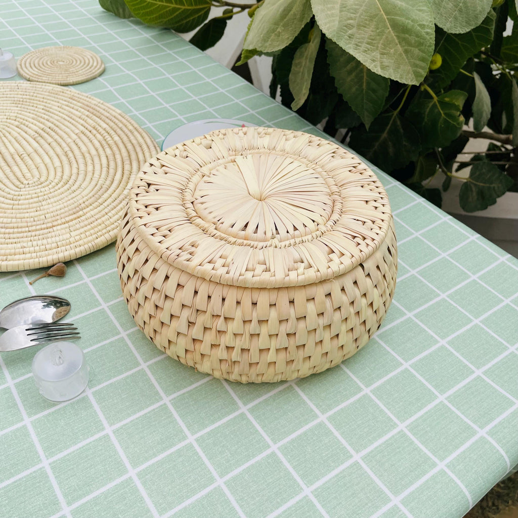Handwoven Lid Basket By Suzzi Homes, Eco-Friendly Woven Basket with Lid, Rustic Storage Basket, Boho Decor, Fruit Storage, Organizer Basket
