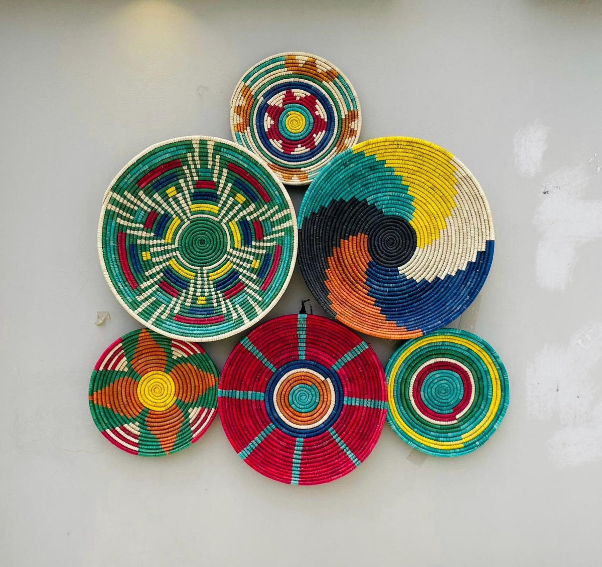 Woven Wall Basket Decor (Set of 6), Bohemian Wall Hanging, Boho African Art, Dyed Palm & Sea Grass