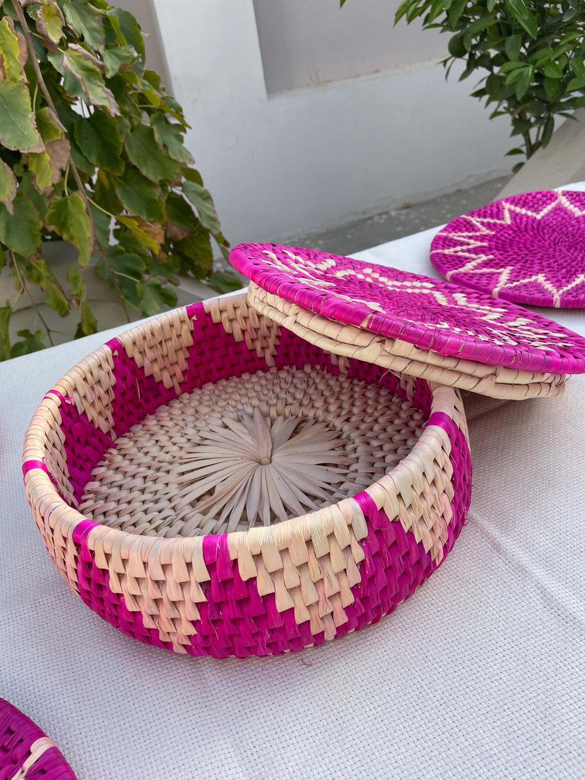 Handwoven Lid Basket By Suzzi Homes, Eco-Friendly Woven Basket with Lid, Rustic Storage Basket, Boho Decor, Fruit Storage, Organizer Basket