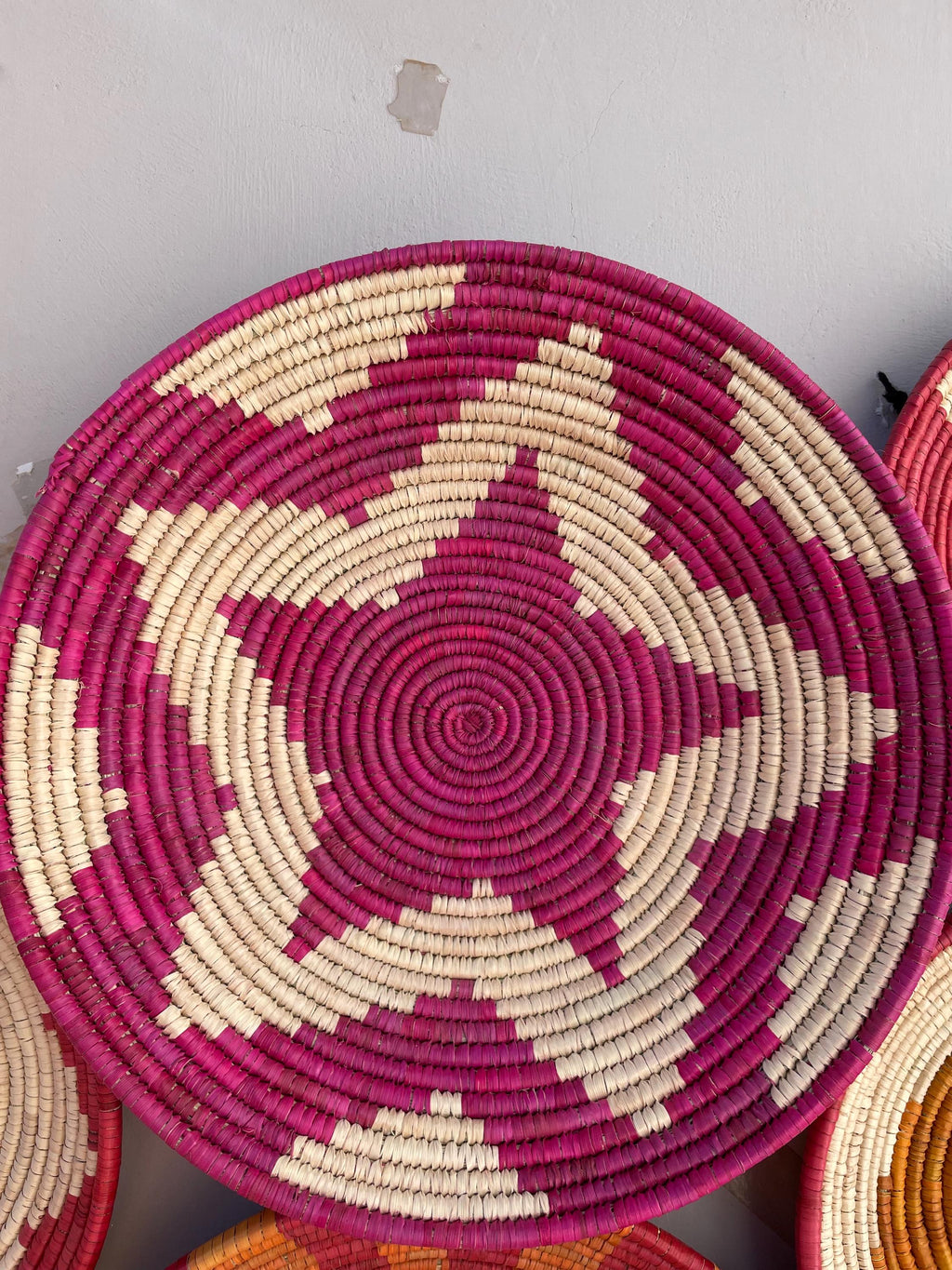 Woven African Wall Baskets Set Of 9, Boho Wall Basket Deocr, Colorful Sea Grass Decorative Baskets, Handwoven Eco Friendly Hanging Baskets