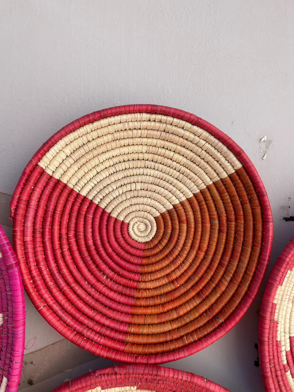 Woven African Wall Baskets Set Of 9, Boho Wall Basket Deocr, Colorful Sea Grass Decorative Baskets, Handwoven Eco Friendly Hanging Baskets