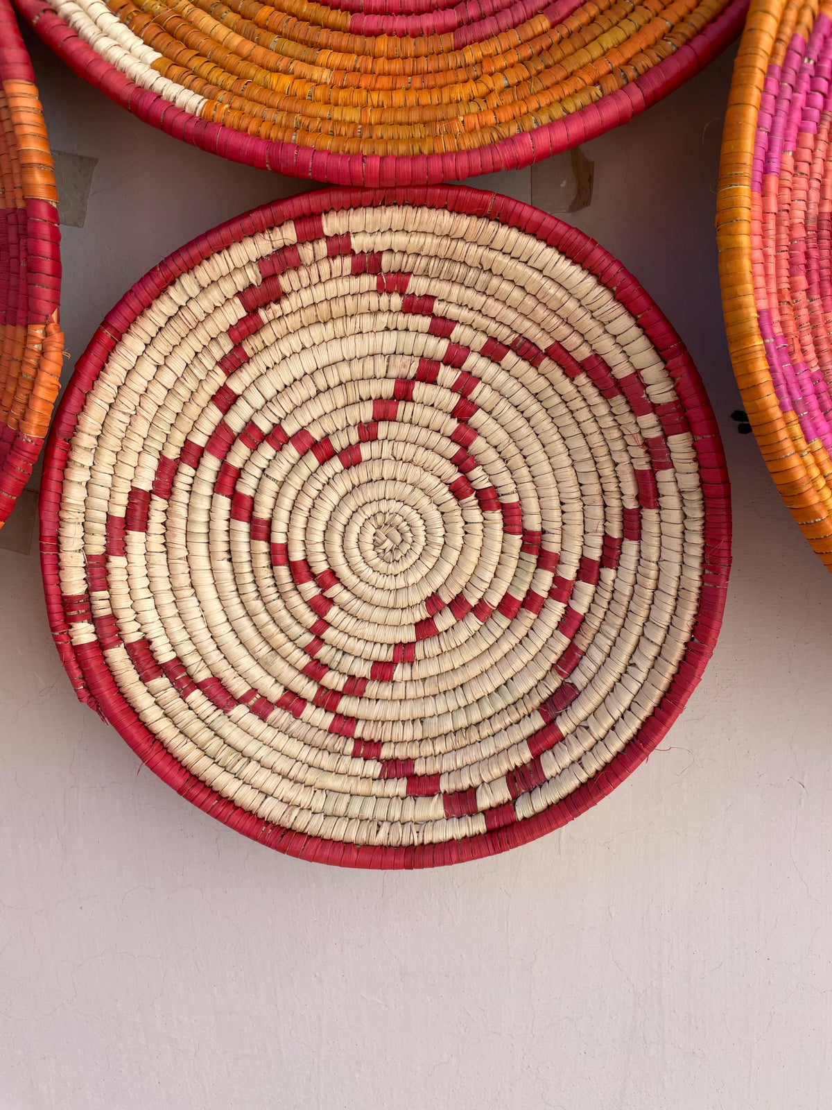 Woven African Wall Baskets Set Of 9, Boho Wall Basket Deocr, Colorful Sea Grass Decorative Baskets, Handwoven Eco Friendly Hanging Baskets