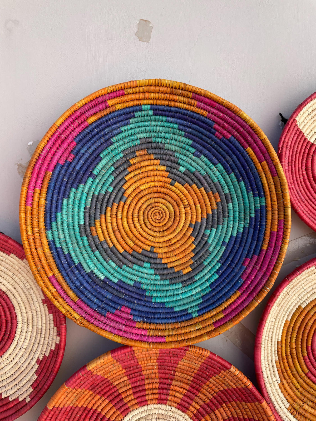 Woven African Wall Baskets Set Of 9, Boho Wall Basket Deocr, Colorful Sea Grass Decorative Baskets, Handwoven Eco Friendly Hanging Baskets