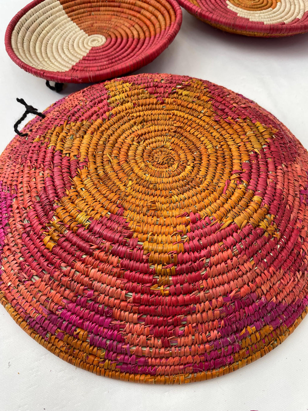 Wall Basket Decor Set of 6, Bohemian Wall Basket, Unique Wall Basket Decor, Woven Seagrass Baskets, Living Room & Bedroom Wall hanging