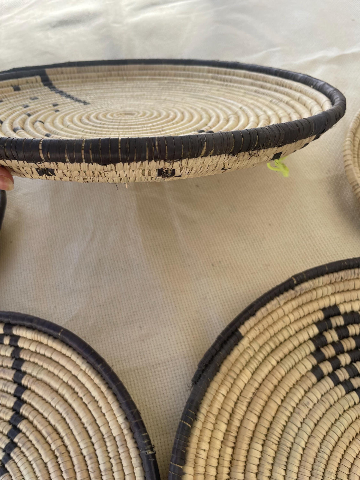 Woven Flat Wall Baskets Set of 5, Black & Natural African Wall Decor, Handwoven Basket Art, Boho Rustic Home Decor, Cozy Fall Wall Hangings