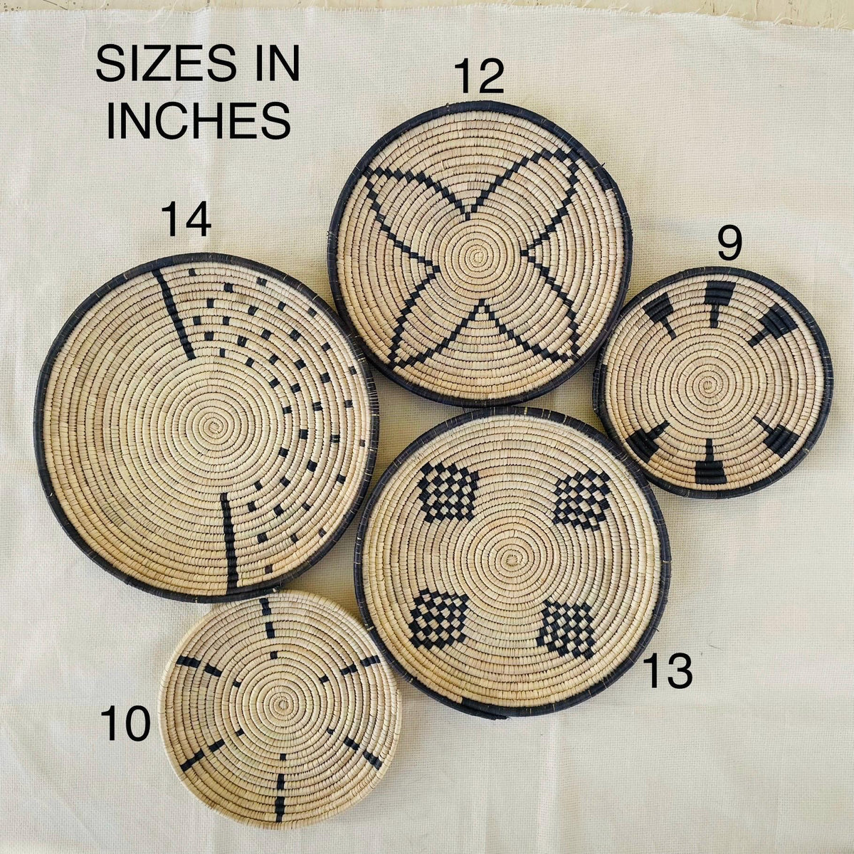 Woven Flat Wall Baskets Set of 5, Black & Natural African Wall Decor, Handwoven Basket Art, Boho Rustic Home Decor, Cozy Fall Wall Hangings